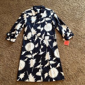 NWT Issac Mizrahi for Target Size M Navy/White Mac Coat